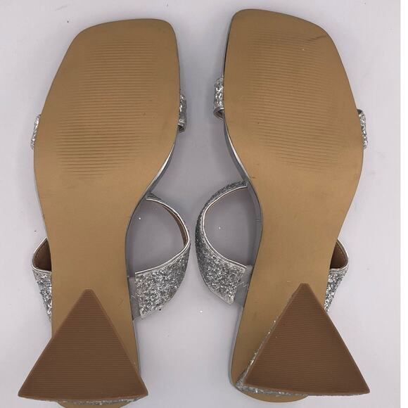 Nordstrom ABOUND Carina Glitter Heel Sandal Silver size 8.5M NWOB - Picture 7 of 7